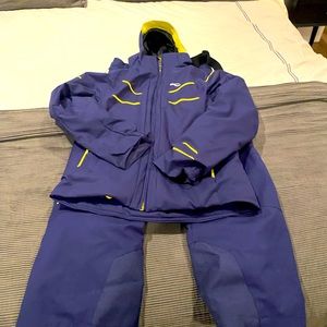 KJUS ski jacket and pants in excellent condition